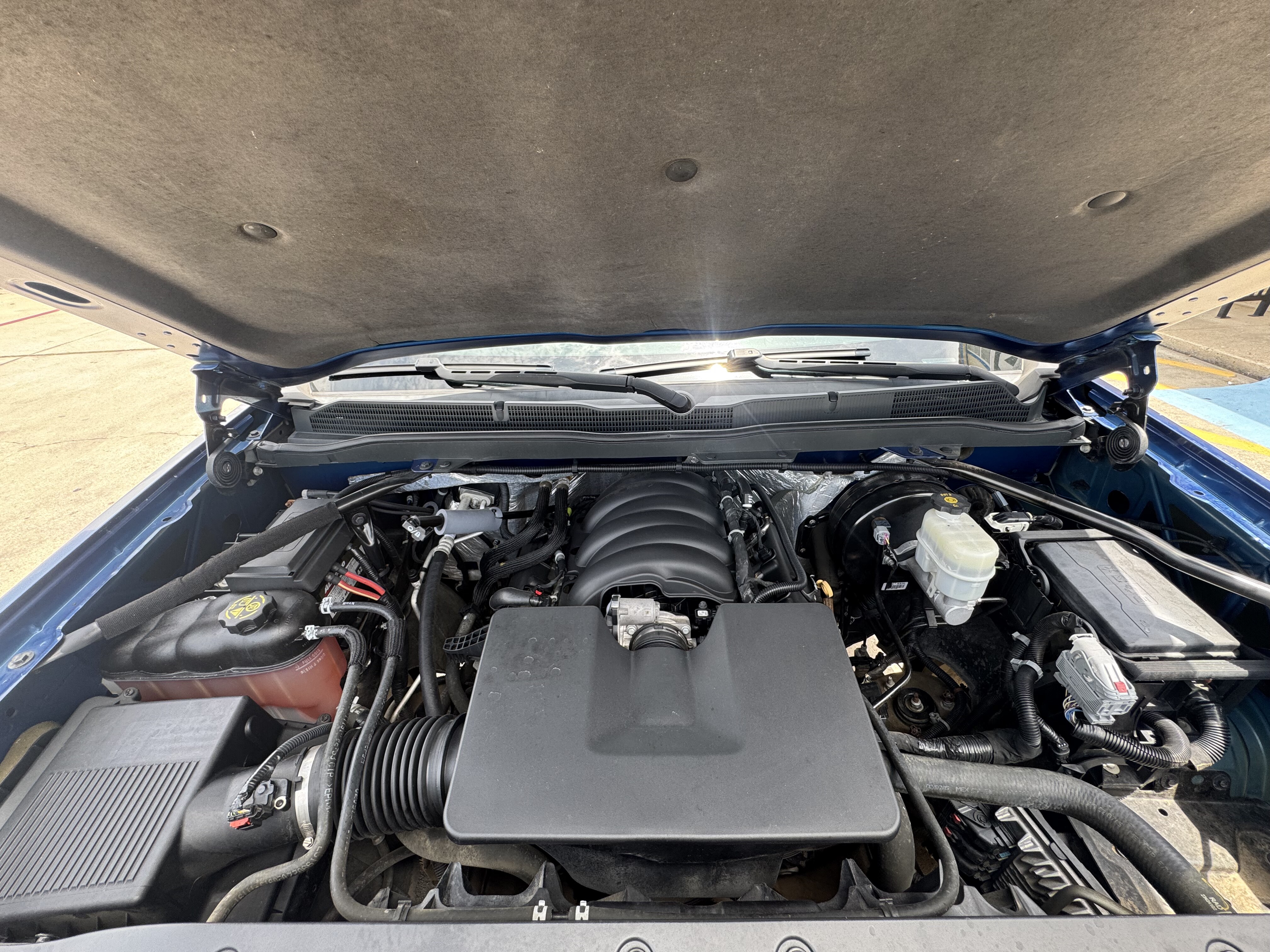 2015 Chevrolet Silverado 1500-V8 Extended Cab LT 2WD - Image 15