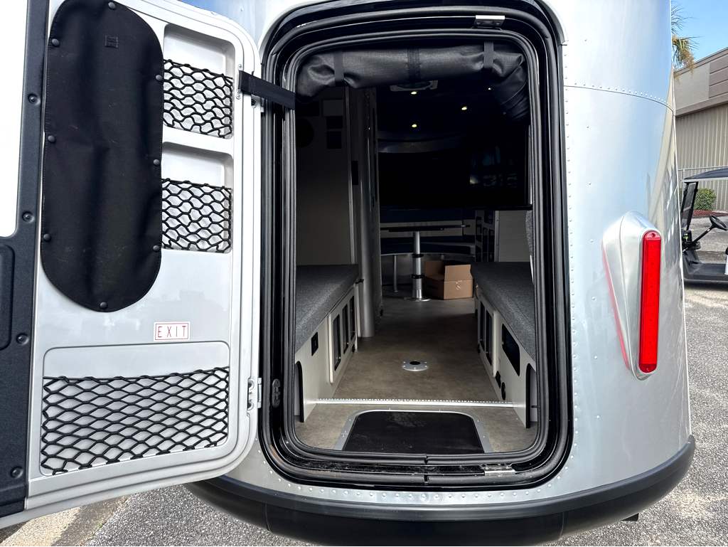 2026 AIRSTREAM Basecamp 20XE - Image 5