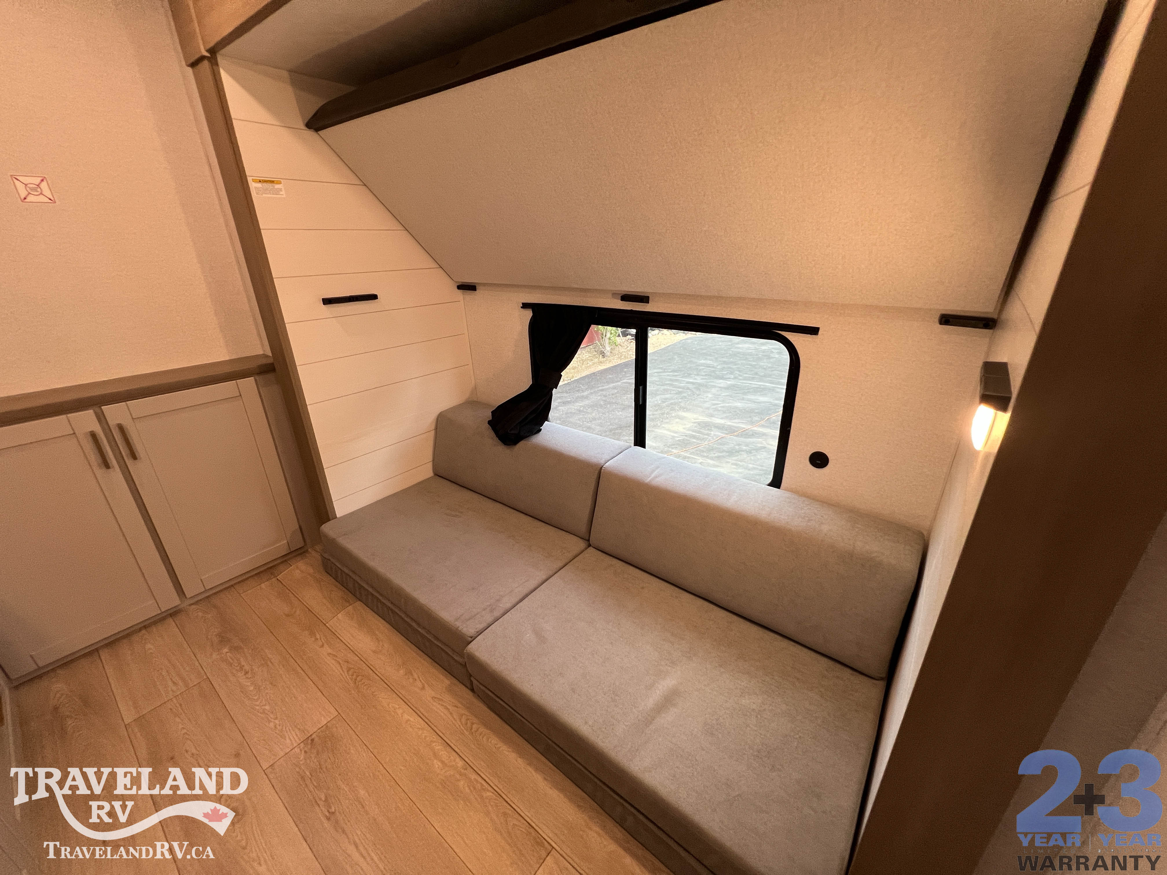 2027 JAYCO JAY FLIGHT 333BTS - Image 33