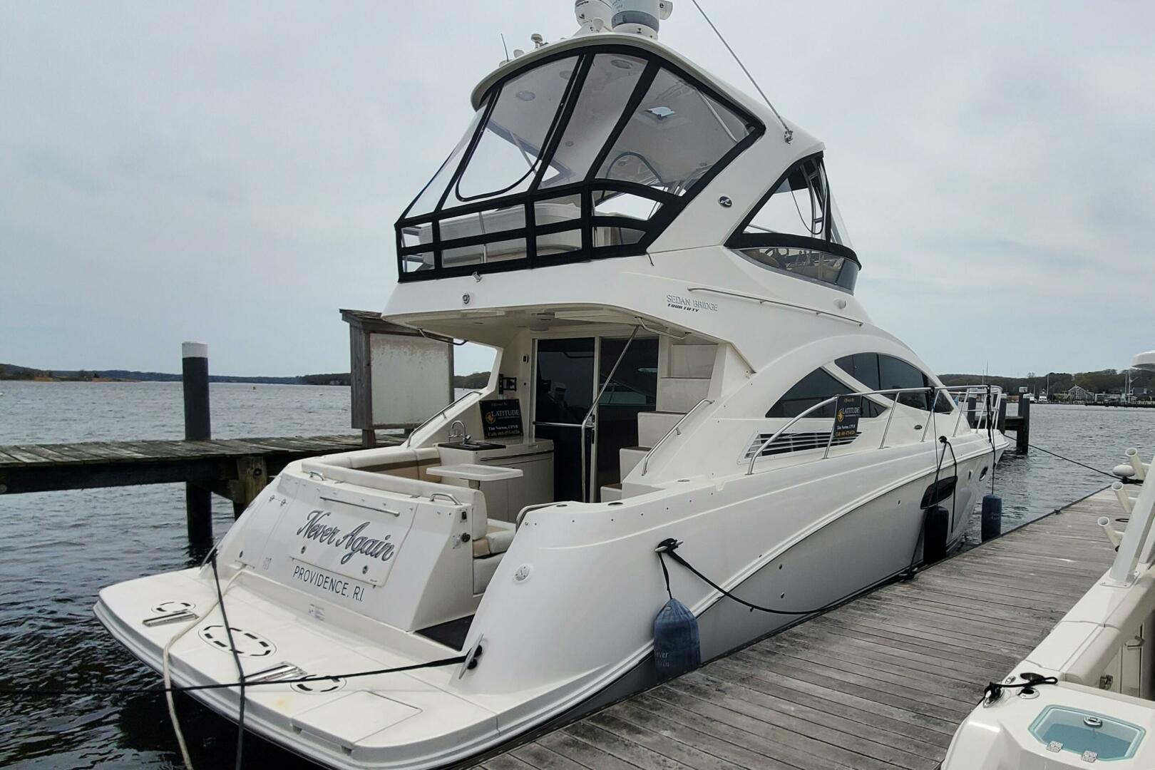 2012 Sea Ray 450 Sedan Bridge - Image 2