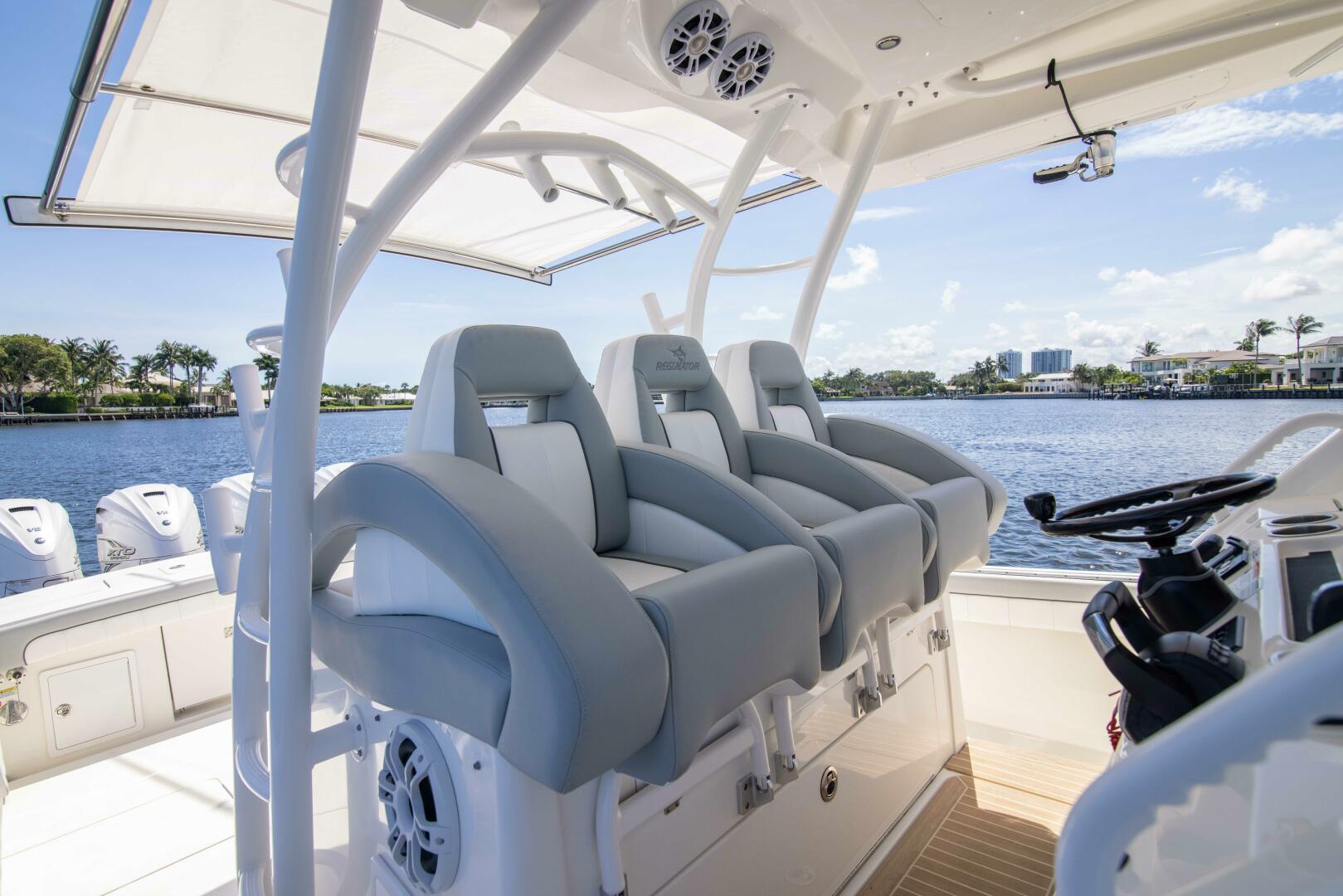 2021 Regulator 41 Center Console - Image 19