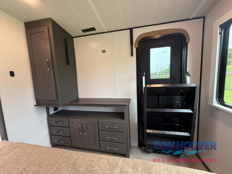 2026 PALOMINO 283BHCE - Image 159