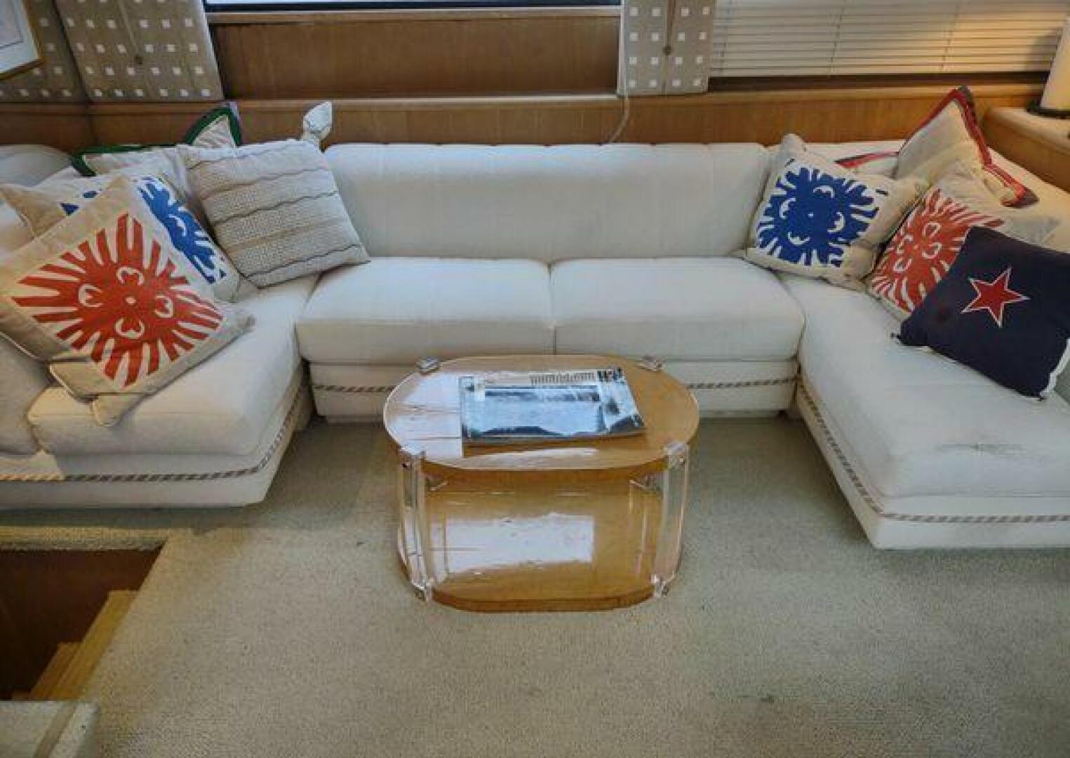1996 Hatteras 50' Sport Deck - Image 21