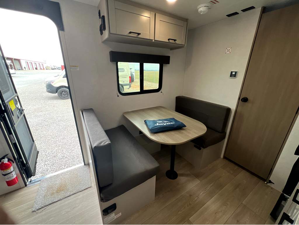 2027 JAYCO JAY FLIGHT 170FQ - Image 8