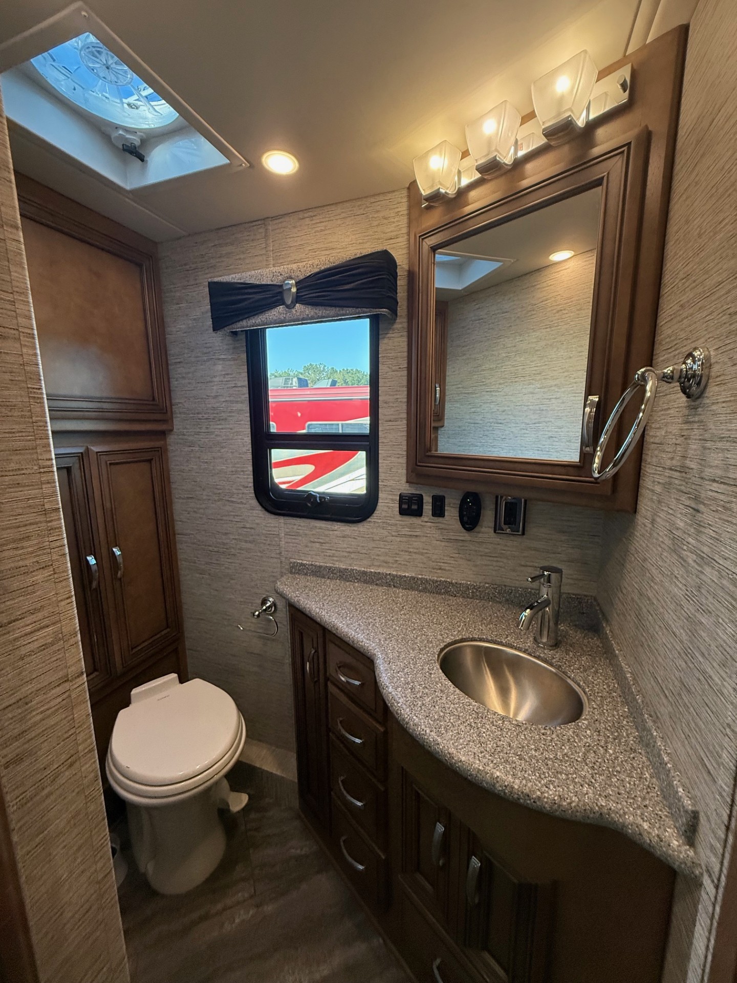 2020 NEWMAR BAYSTAR 3609 - Image 9