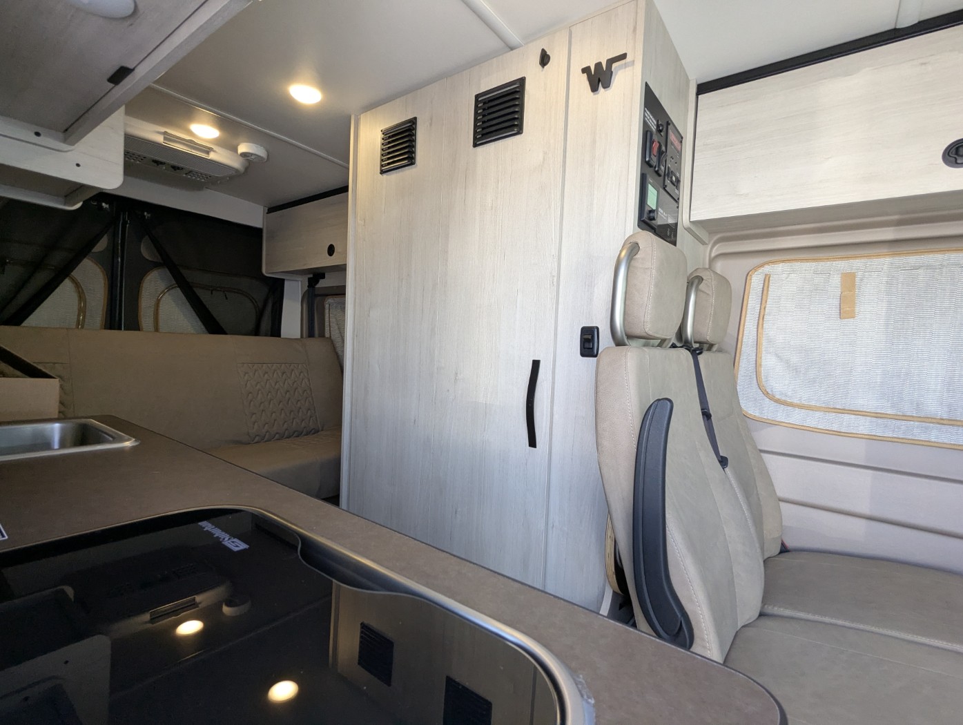 2027 Winnebago Solis 59P - Image 12