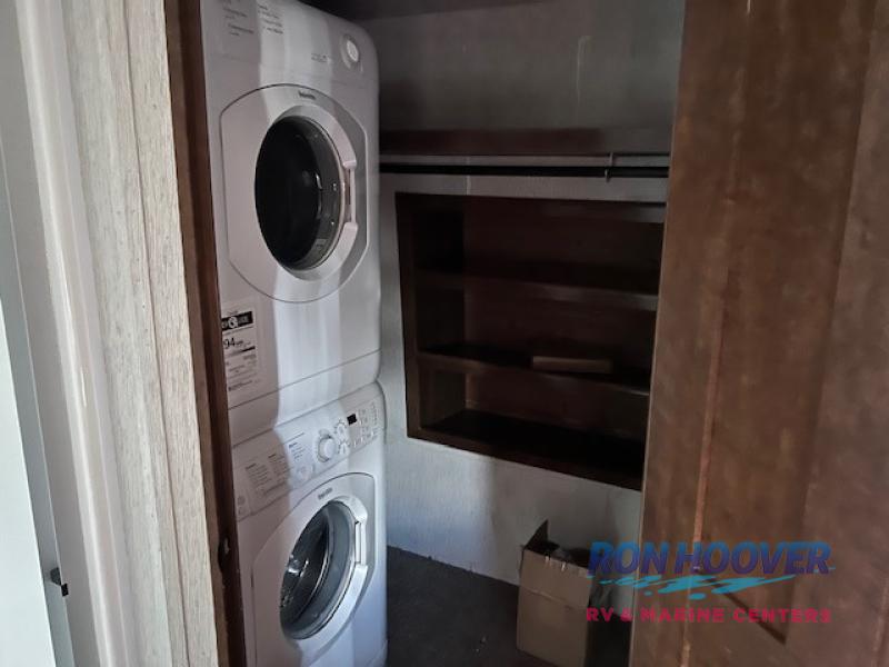 2019 HEARTLAND LANDMARK 365 NEWPORT - Image 21