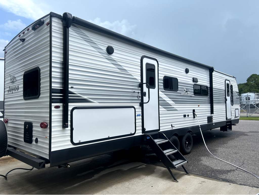 2026 JAYCO JAY FLIGHT SLX 330TBS - Image 4