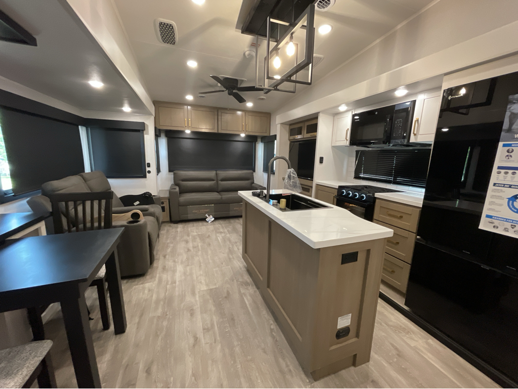 2026 Jayco Eagle 355MBQS - Image 6