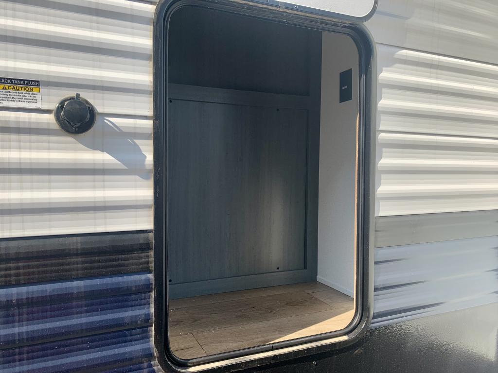 2026 Palomino Puma 402LFT - Image 63