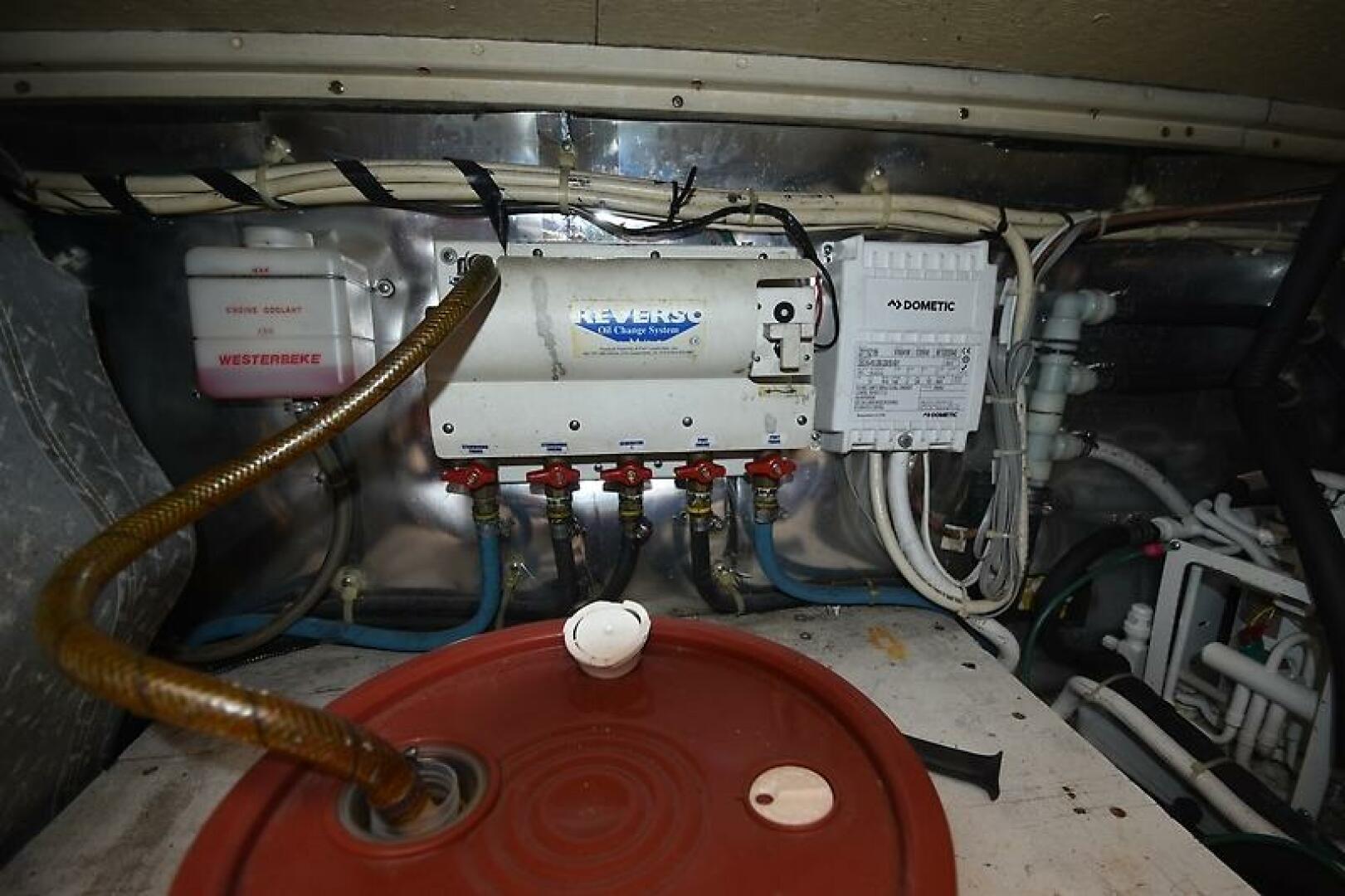 1997 Ocean 48 Convertible - Image 76