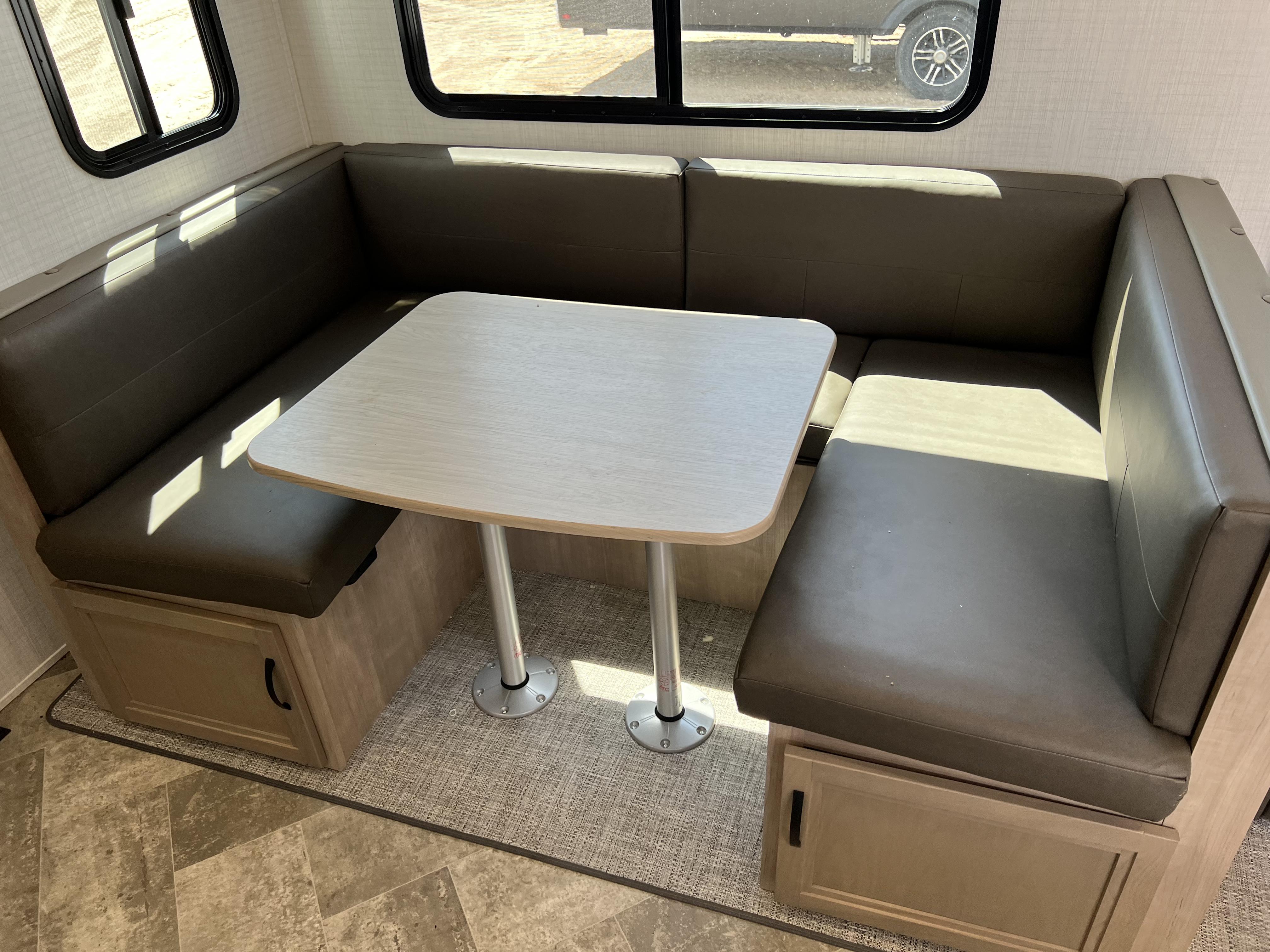 2023 PALOMINO SOLAIRE 294BHS - Image 18