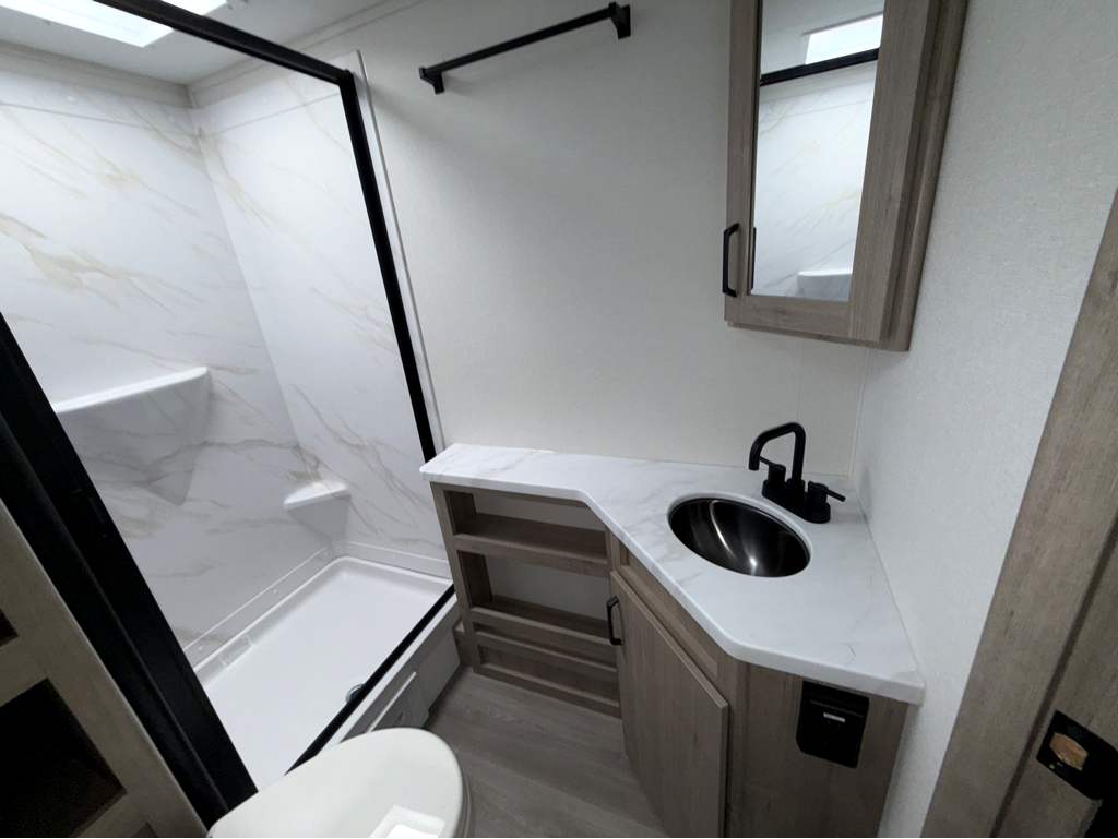 2026 GRAND DESIGN IMAGINE AIM 20BHA - Image 28