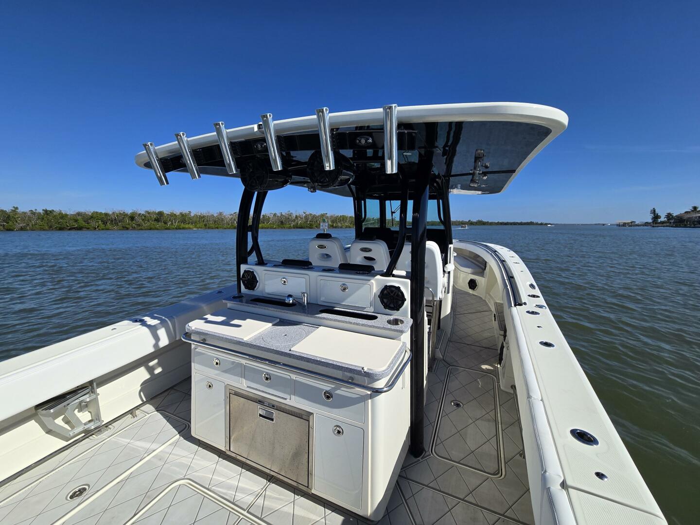 2018 HCB 42 Siesta - Image 15