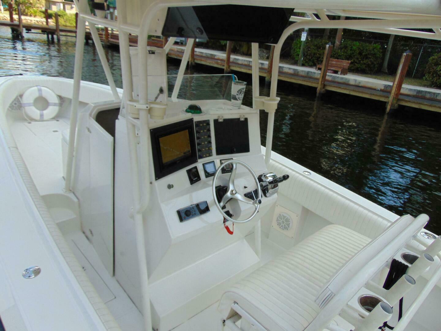2002 Jupiter 27 Open - Image 24