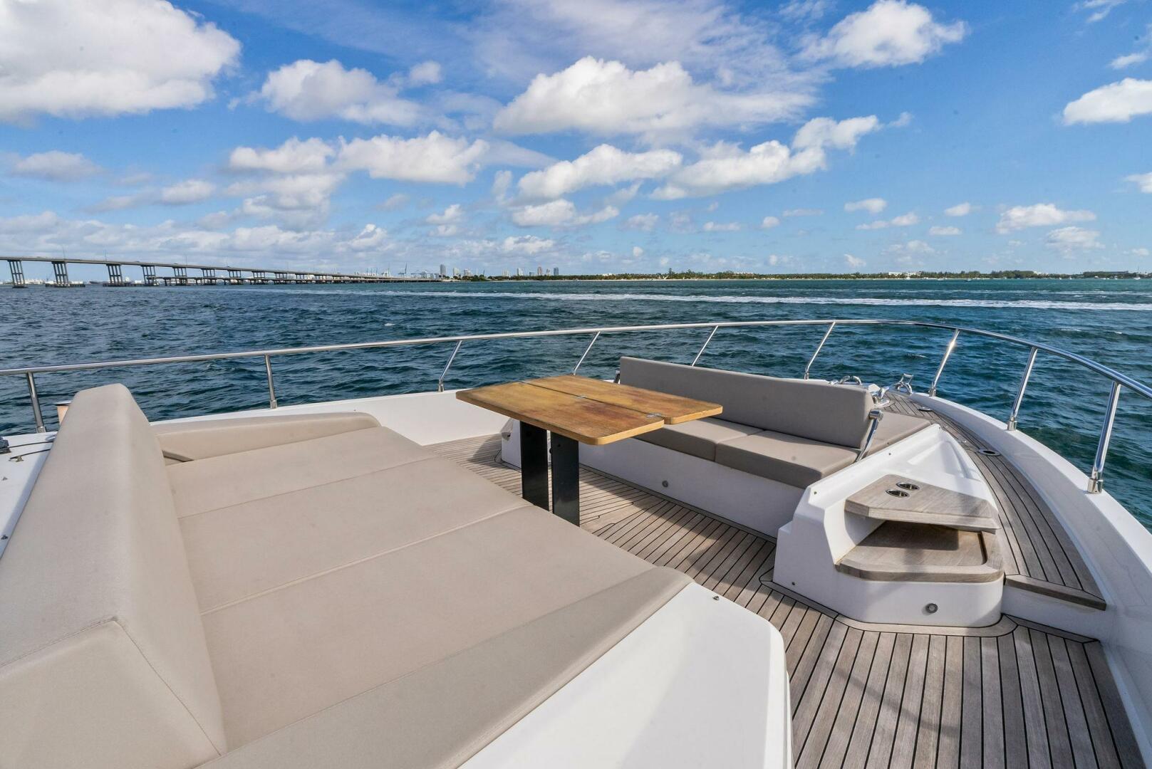 2024 Ferretti Yachts 720 - Image 27