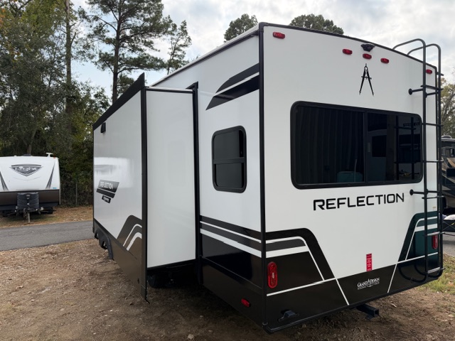 2026 Grand Design Reflection 150 Series 295RL - Image 6