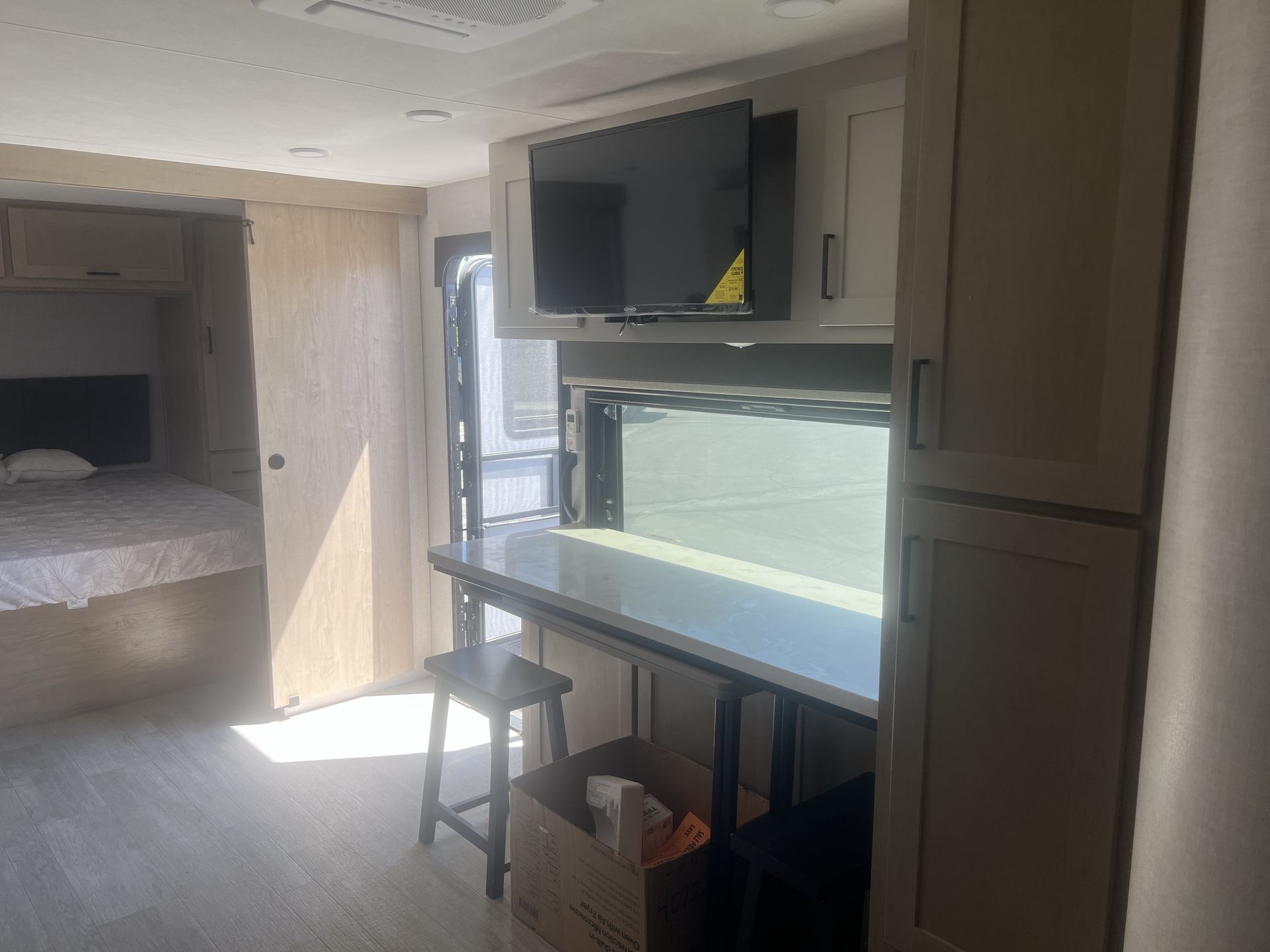 2027 Ember RV Touring Edition 2300MLL - Image 21
