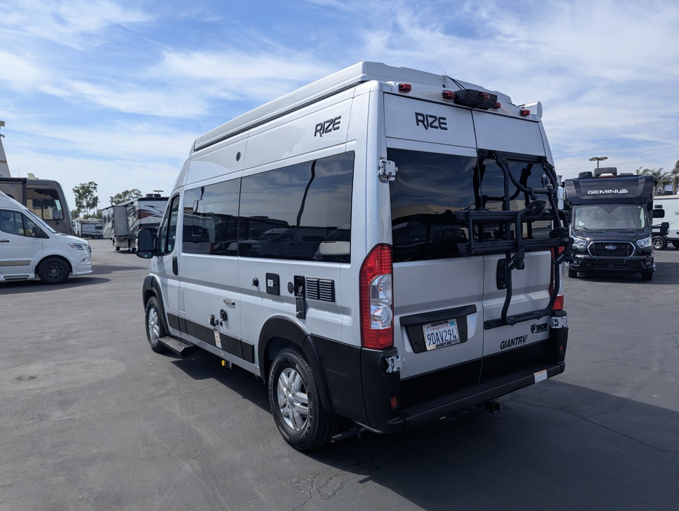 2023 Thor Motor Coach Rize 18A - Pop Top - Image 5