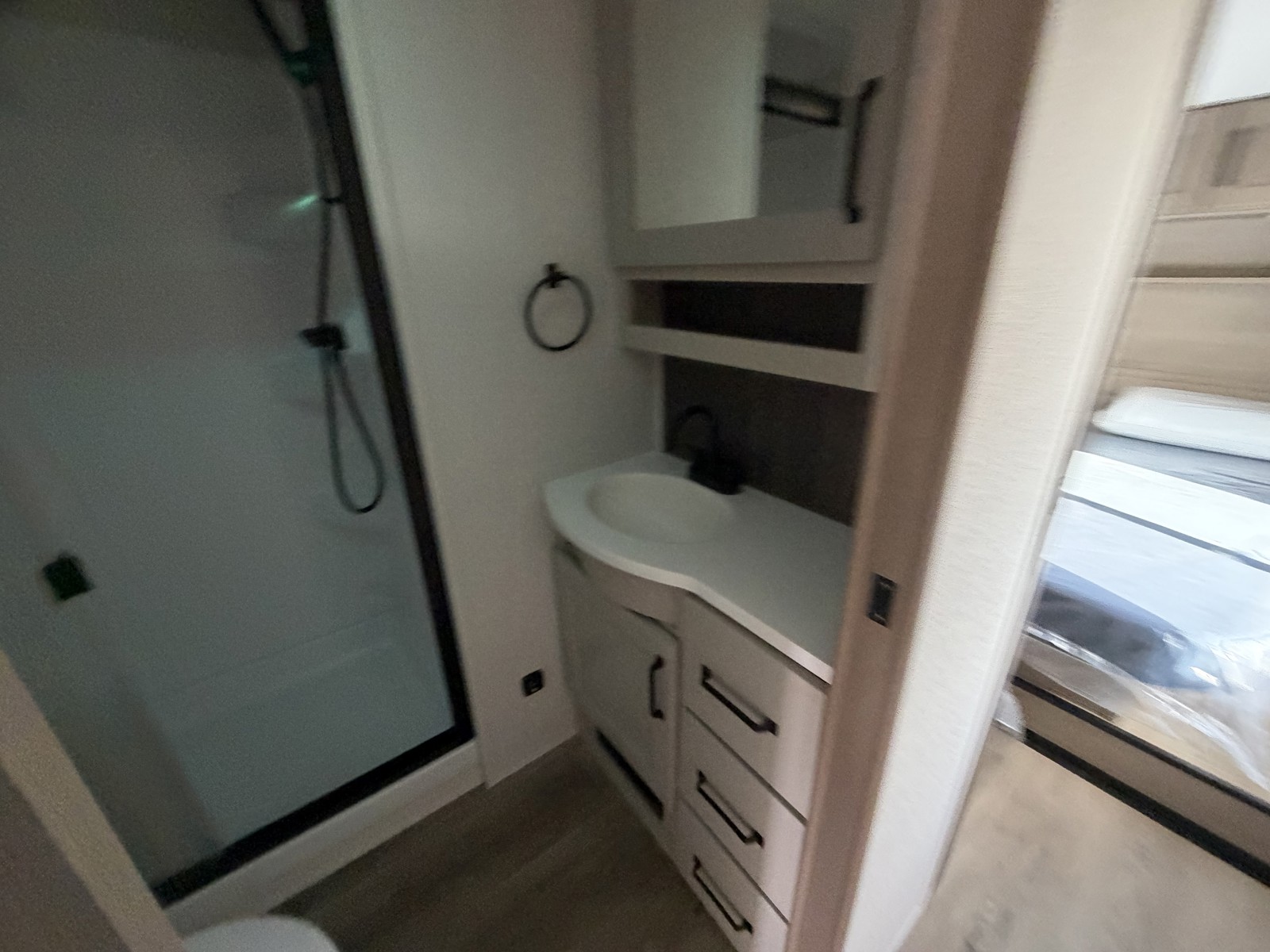 2026 GRAND DESIGN 324MBS - Image 37