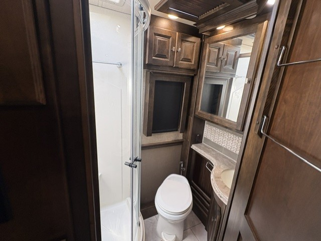 2018 TIFFIN PHAETON 36GH - Image 12