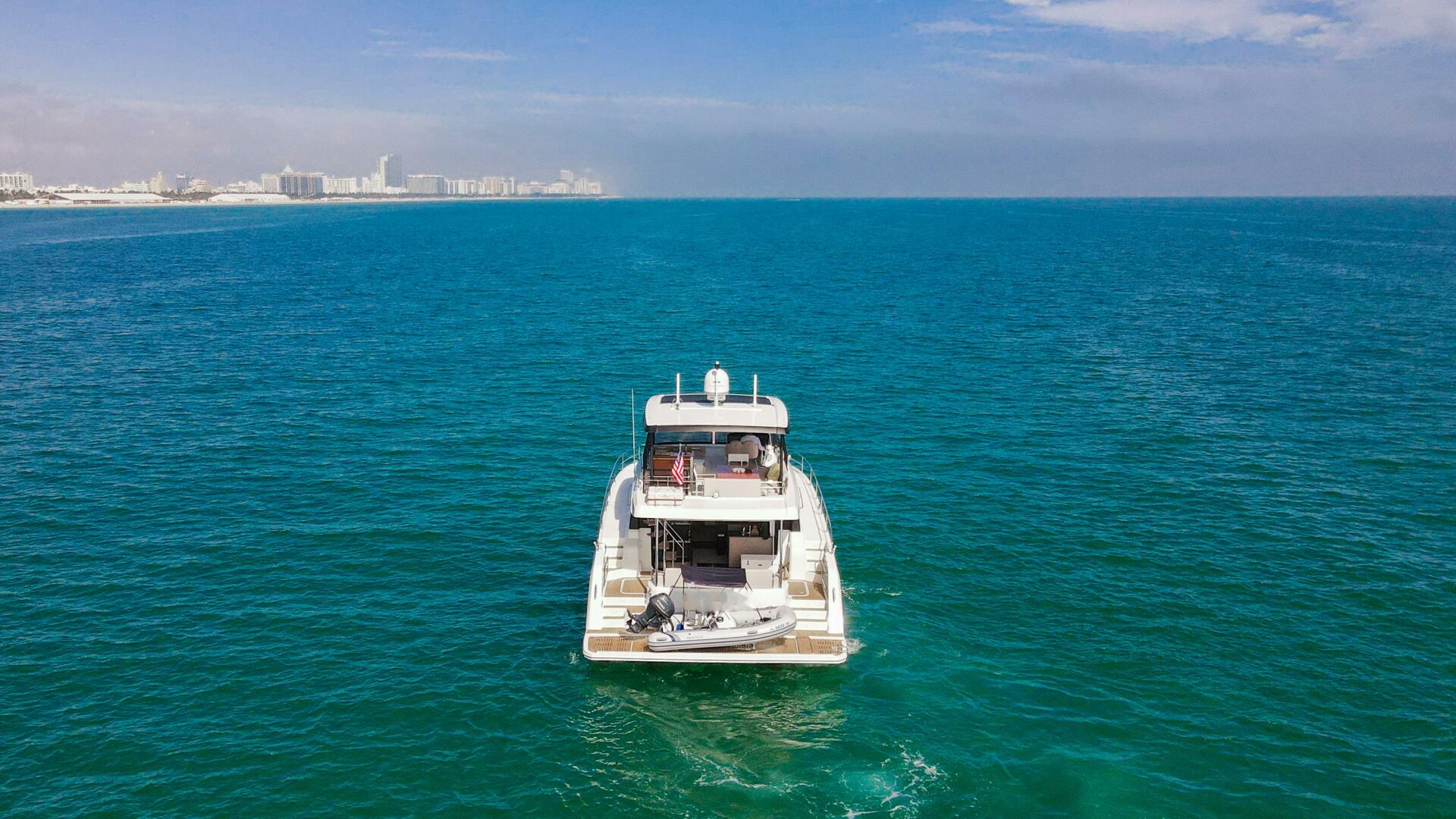 2022 Fountaine Pajot MY6 - Image 11