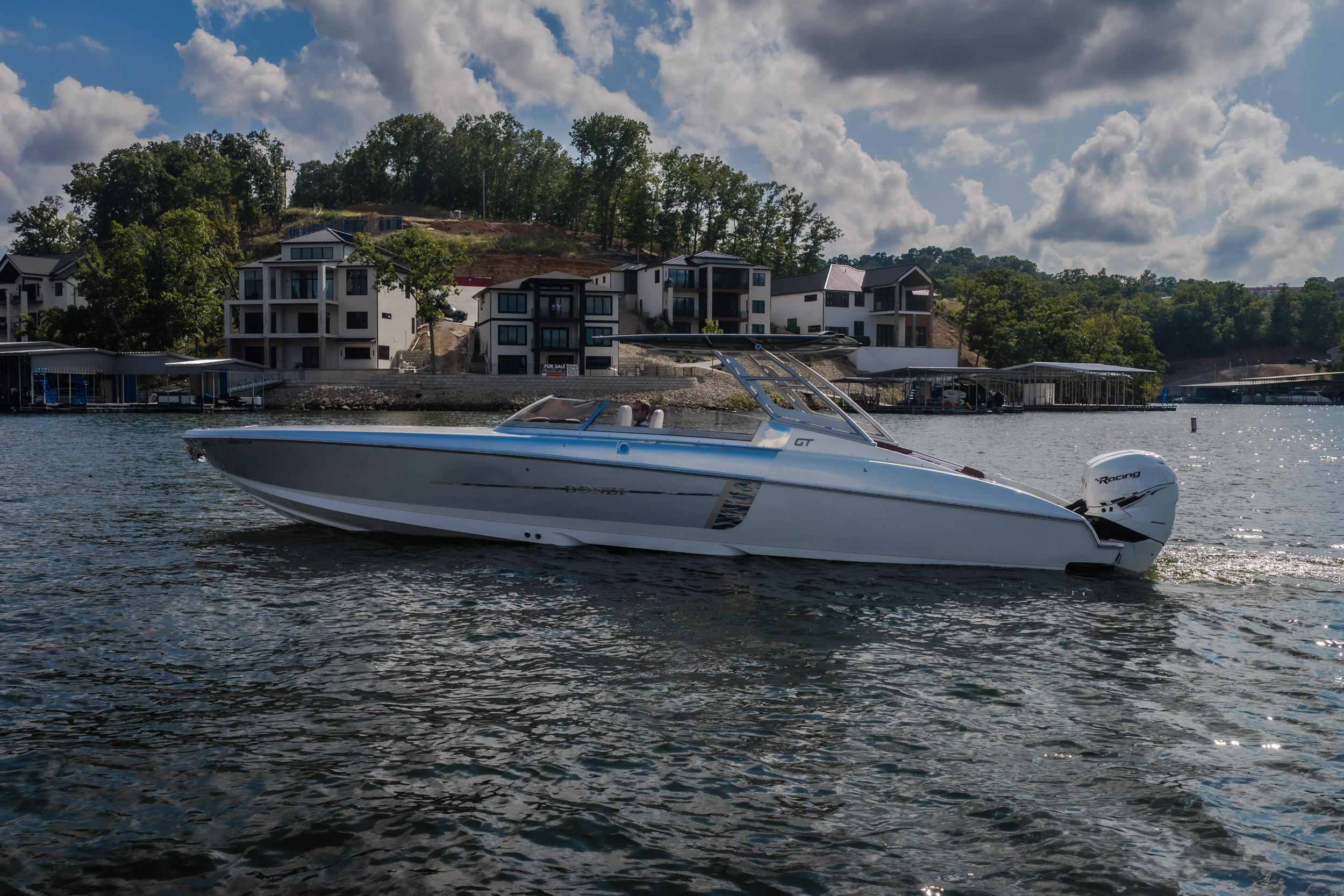 2019 Donzi 41 GT - Image 6