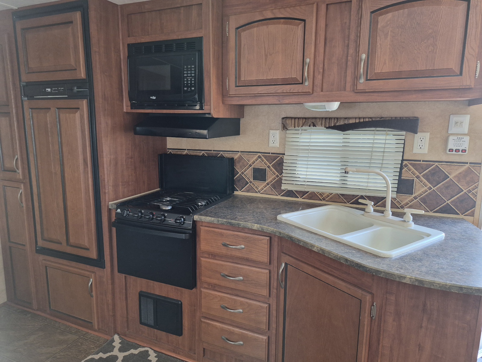 2011 Jayco Jay Flight G2 29 RLS - Image 29