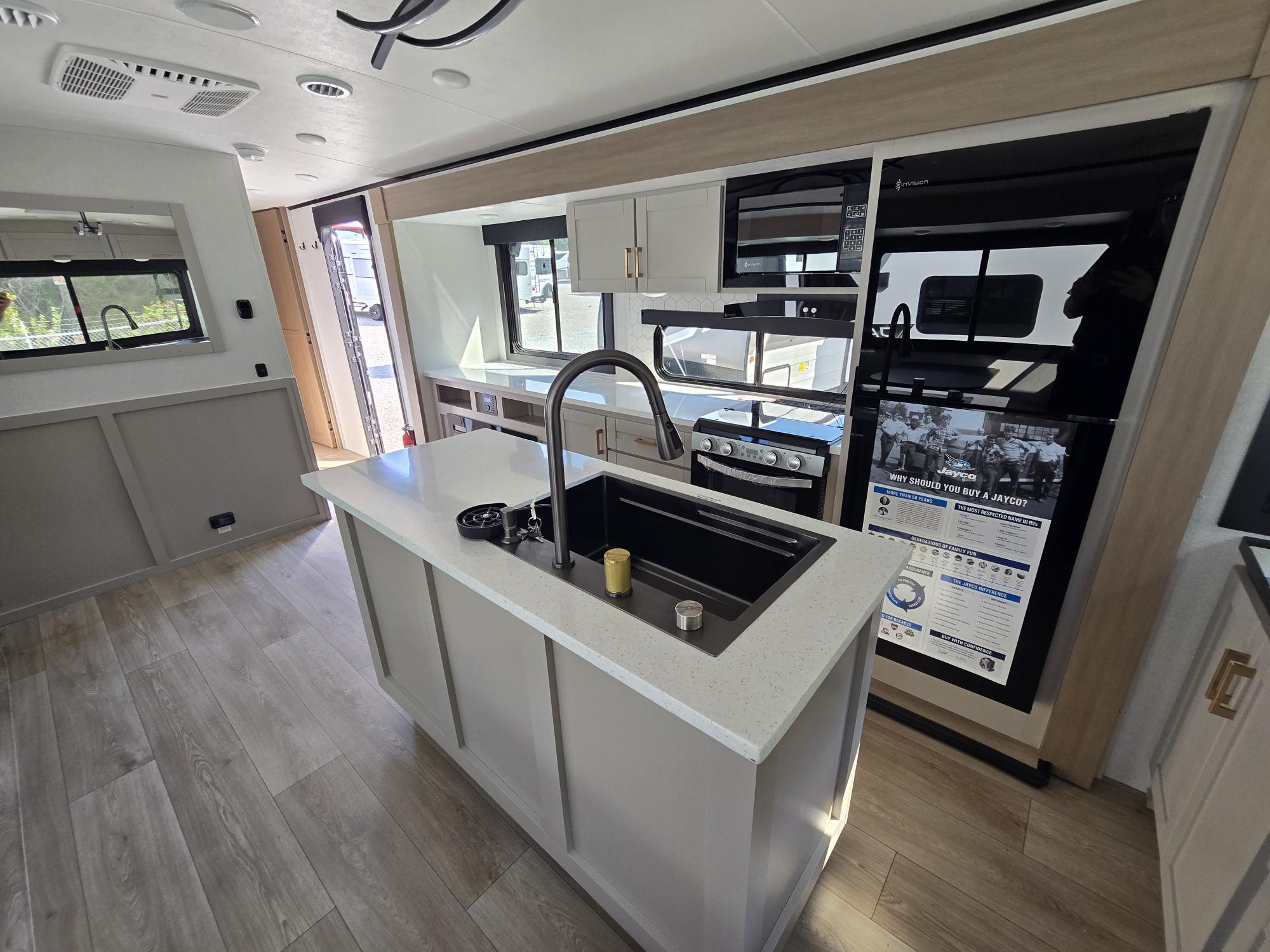 2027 JAYCO JAY FEATHER 27MK - Image 6