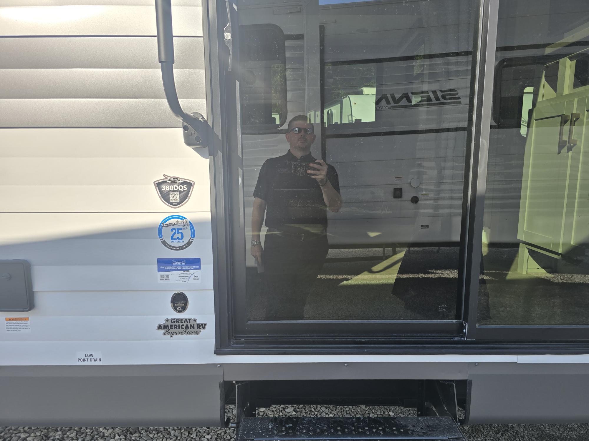 2027 JAYCO JAY FLIGHT 380DQS - Image 8