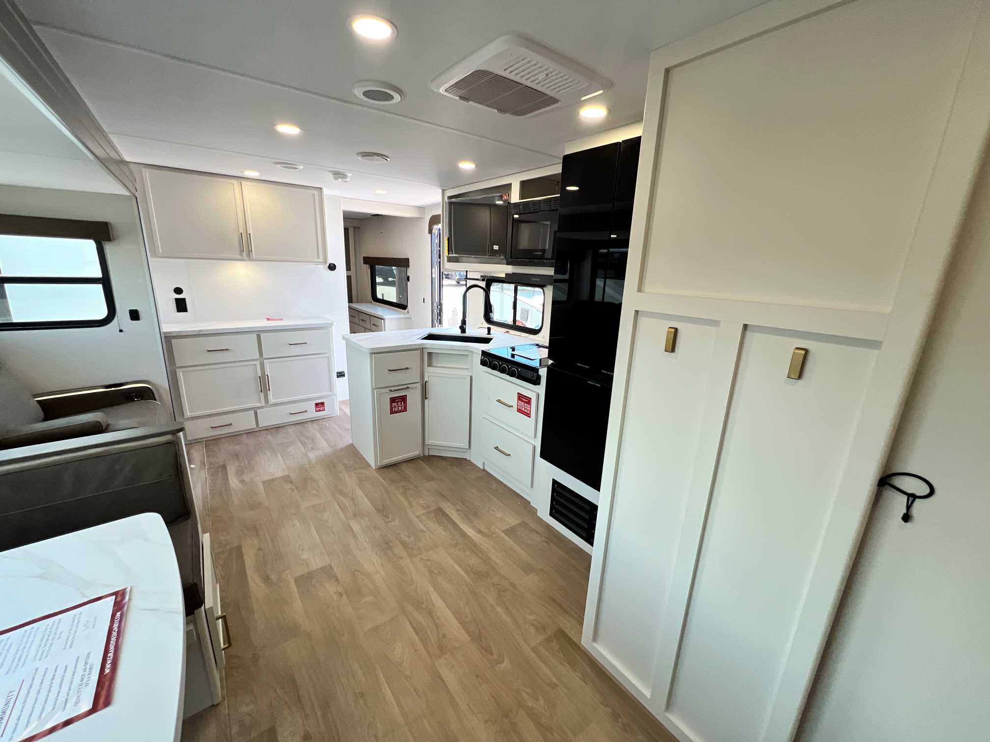 2027 Grand Design Transcend 335BHT - Image 8