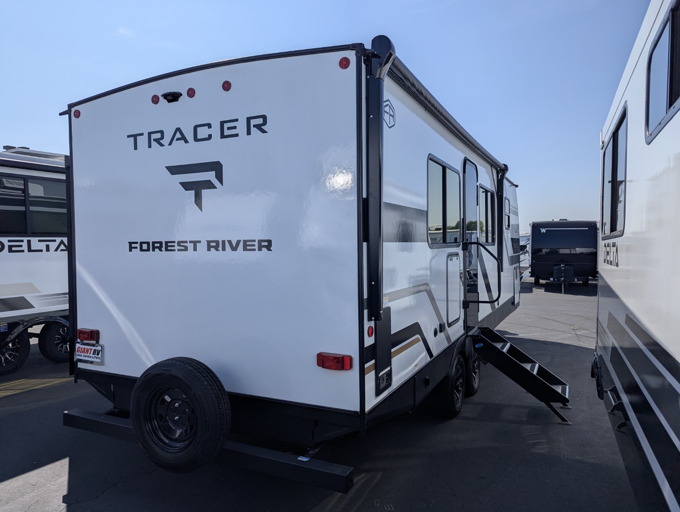 2026 Prime Time Tracer 248RE - Image 5