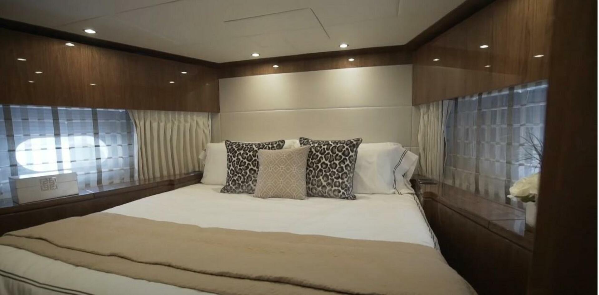 2017 Hargrave Raised Pilothouse - Image 22