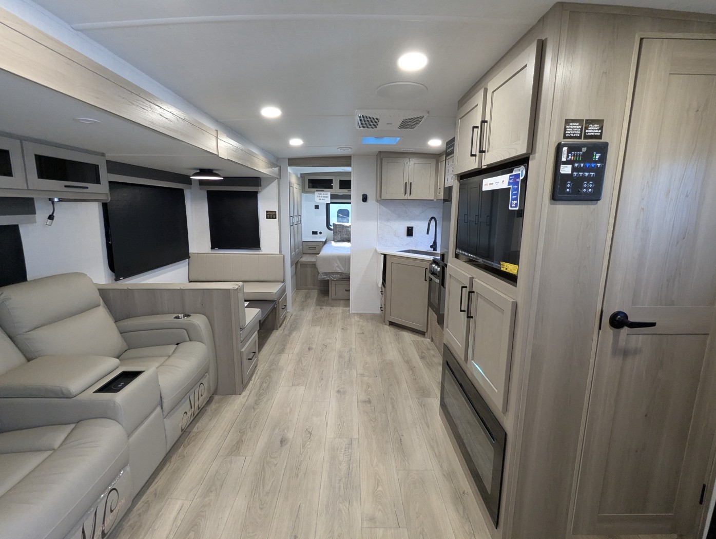 2026 Forest River Rockwood Ultra Lite 2606WS - Image 29