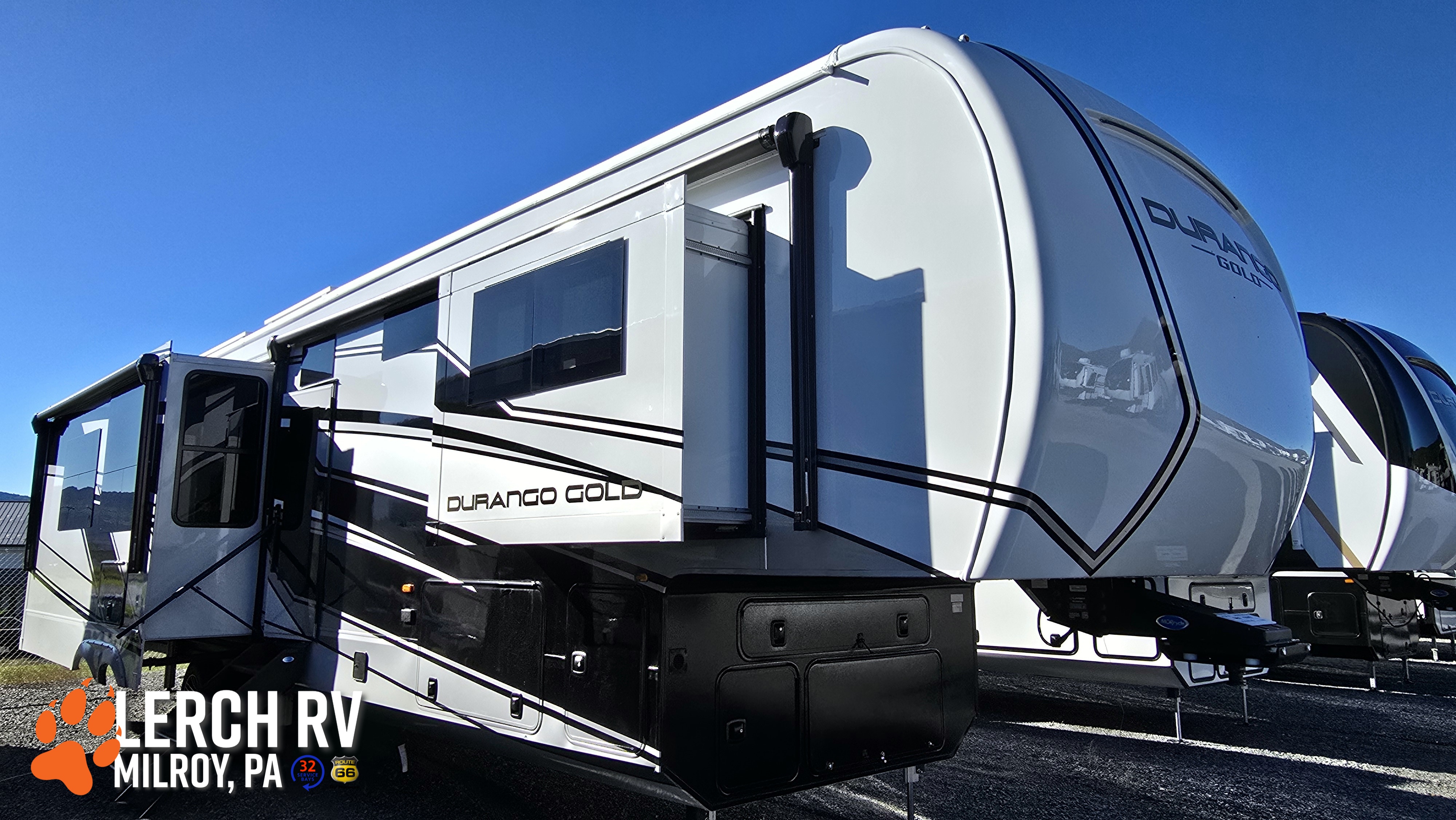 2027 KZ RV Durango Gold G390MLQ - Image 1