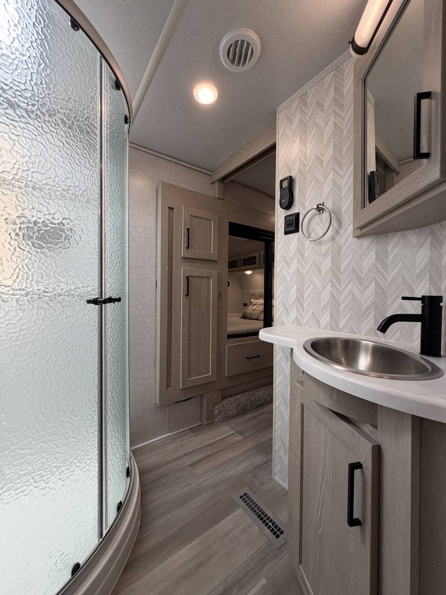 2022 Forest River Rockwood Ultra Lite 2883WS - Image 14