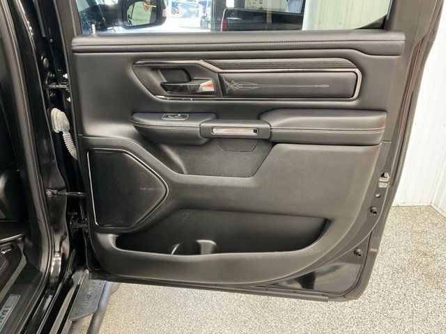 2024 Ram 1500 Pickup Crew Cab Limited 4WD - Image 24