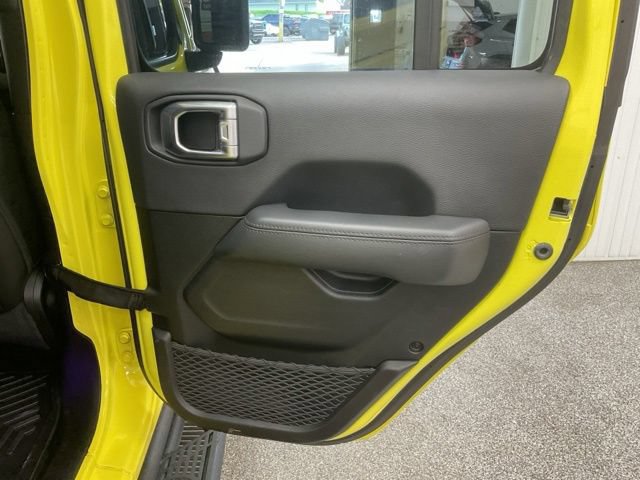 2022 Jeep Wrangler Unlimited Sahara Altitude - Image 27