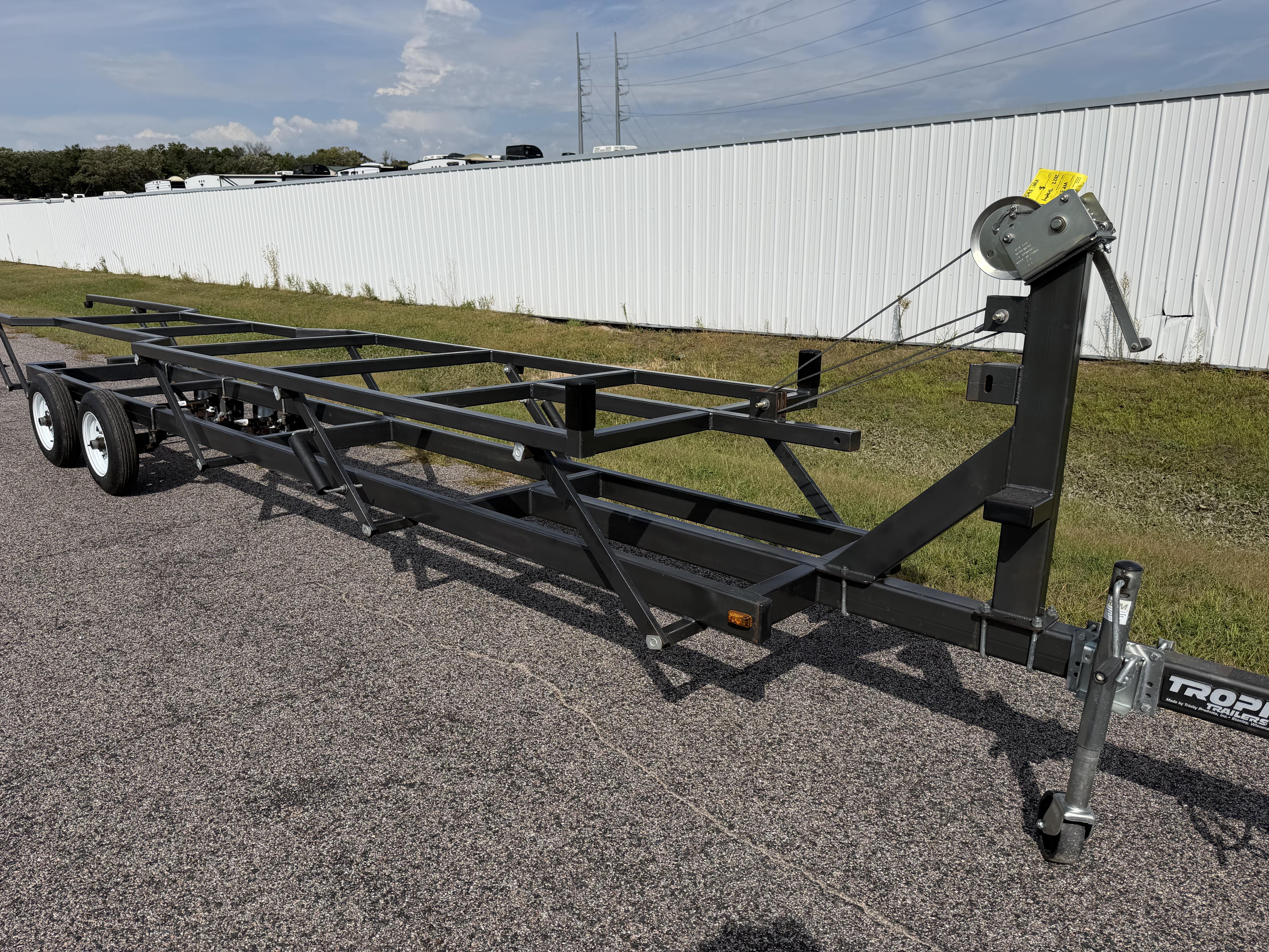 2022 TROPHY TRAILERS PT 22T - Image 1