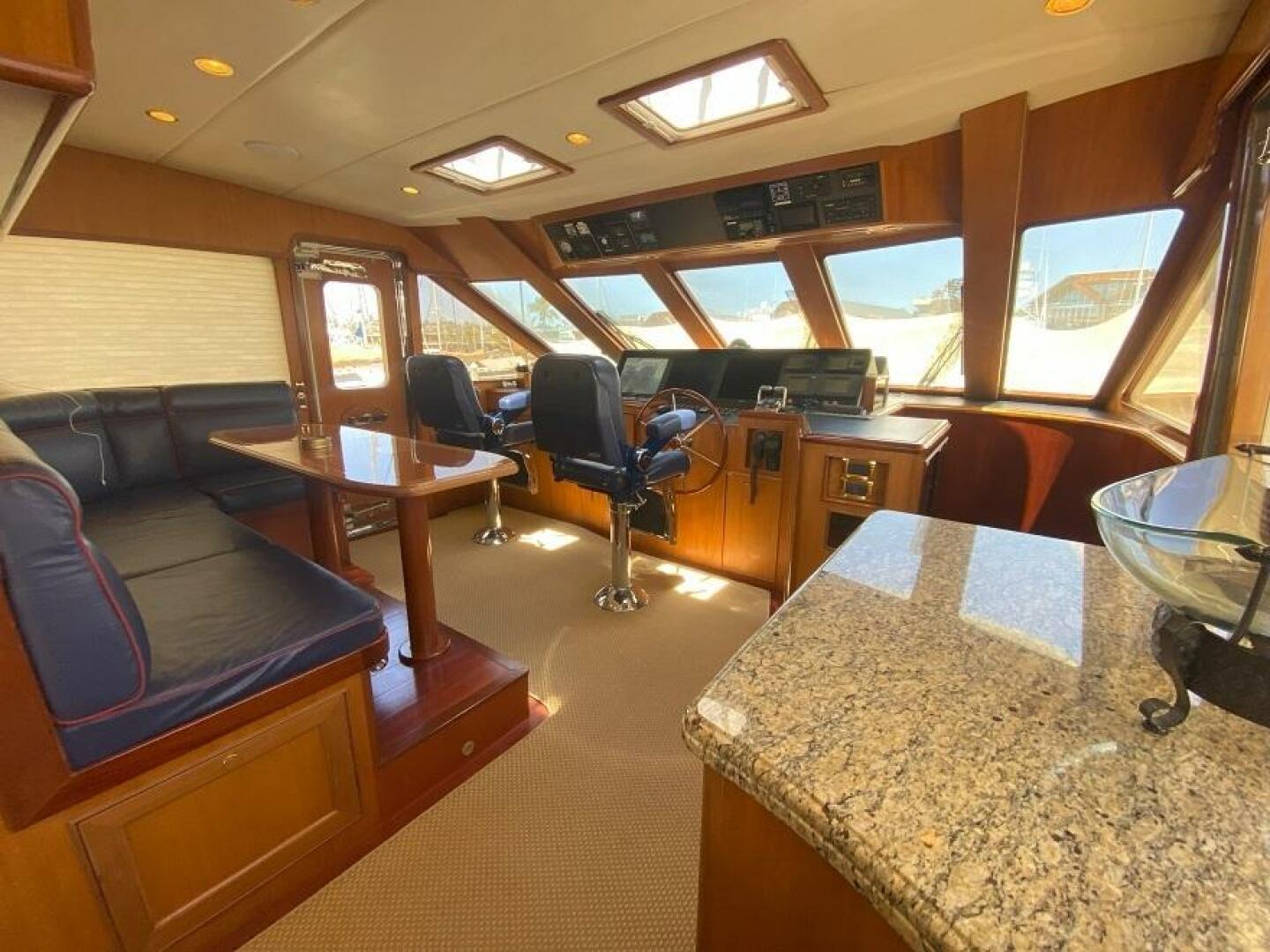 2005 Offshore Yachts - Image 10