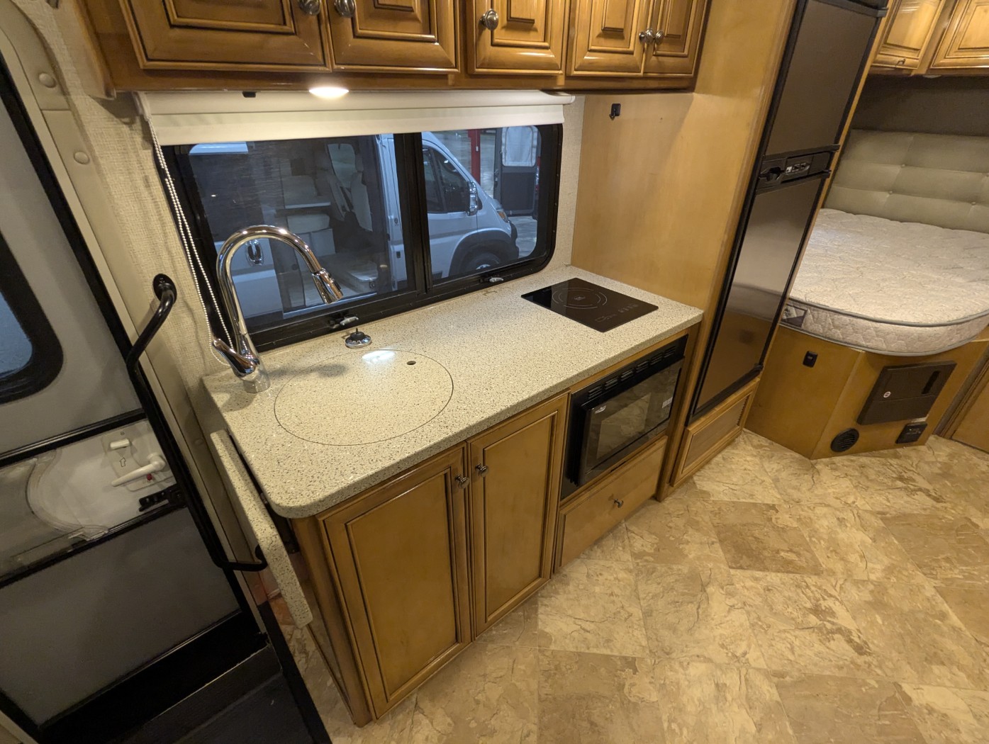 2018 Thor Motor Coach Citation Sprinter 24SJ - Image 14