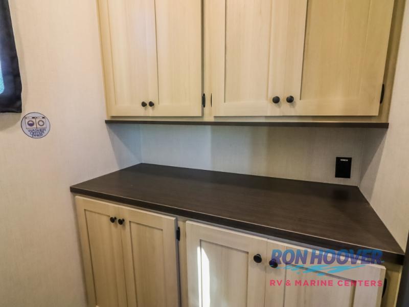 2026 FOREST RIVER 37GALLEY - Image 20