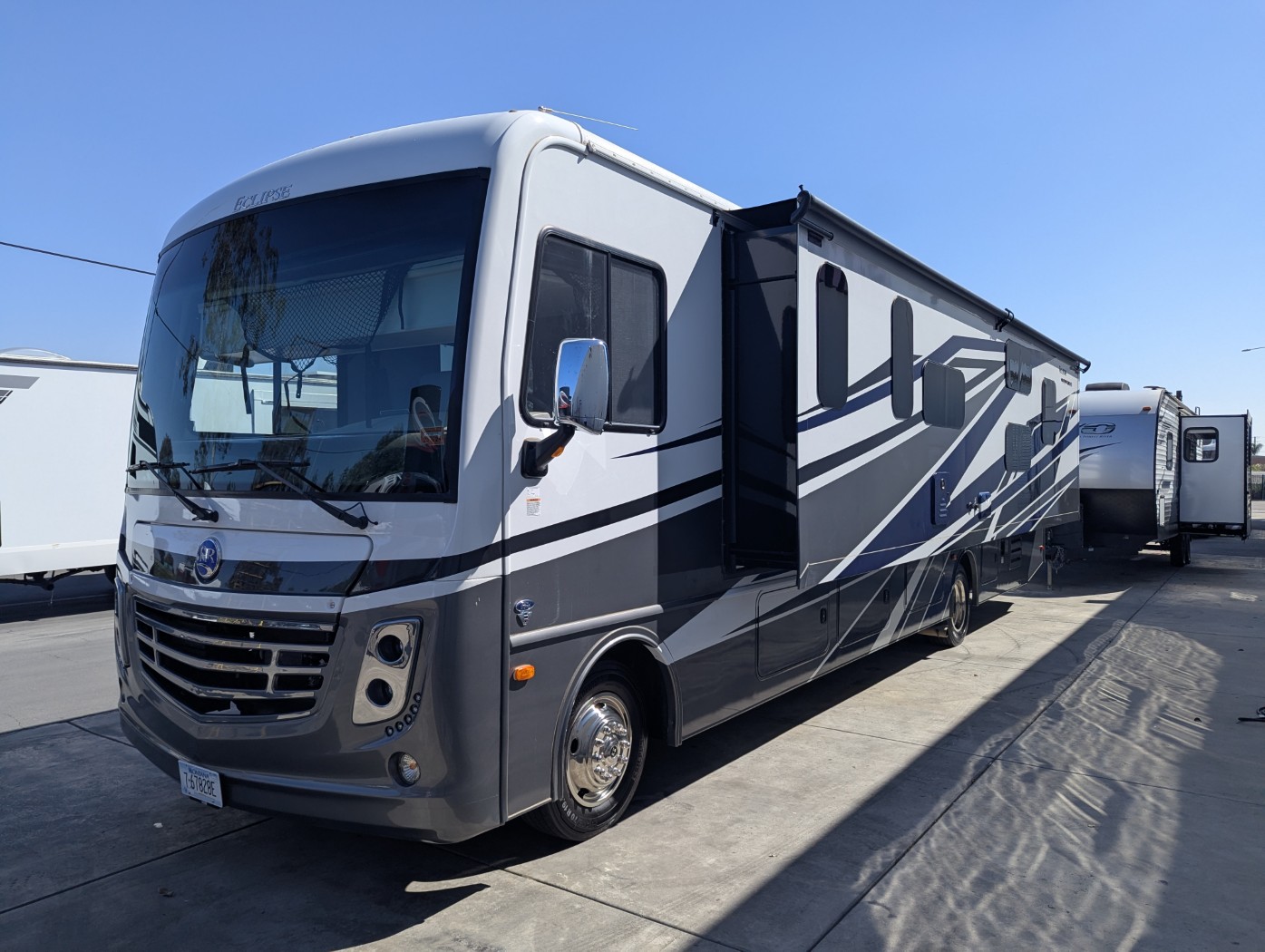 2024 Holiday Rambler Eclipse 34J - Image 3