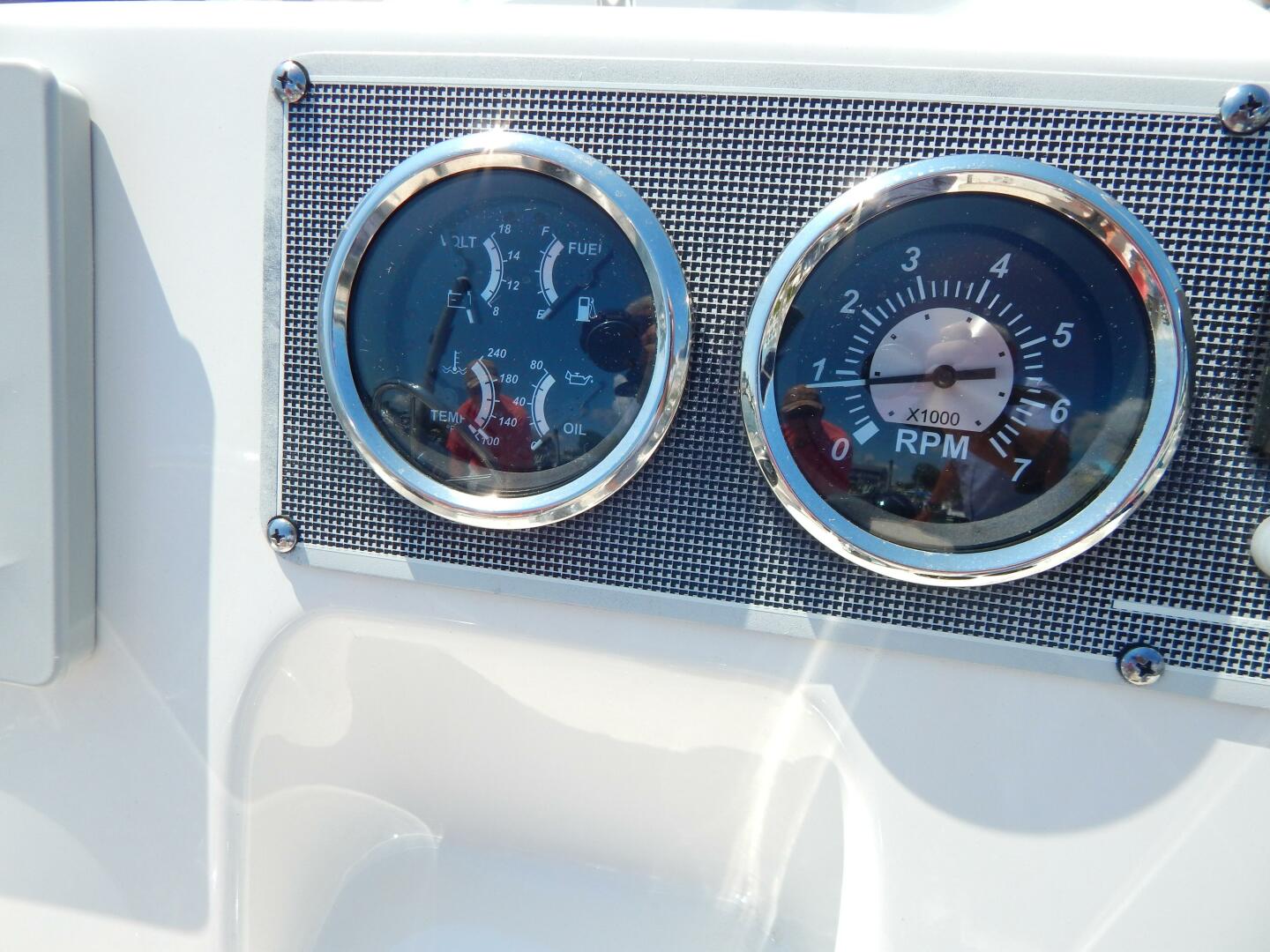 2020 Boston Whaler 190 Montauk Base - Image 15