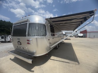 2026 AIRSTREAM GLOBETROTTER 30RBQ - Image 5