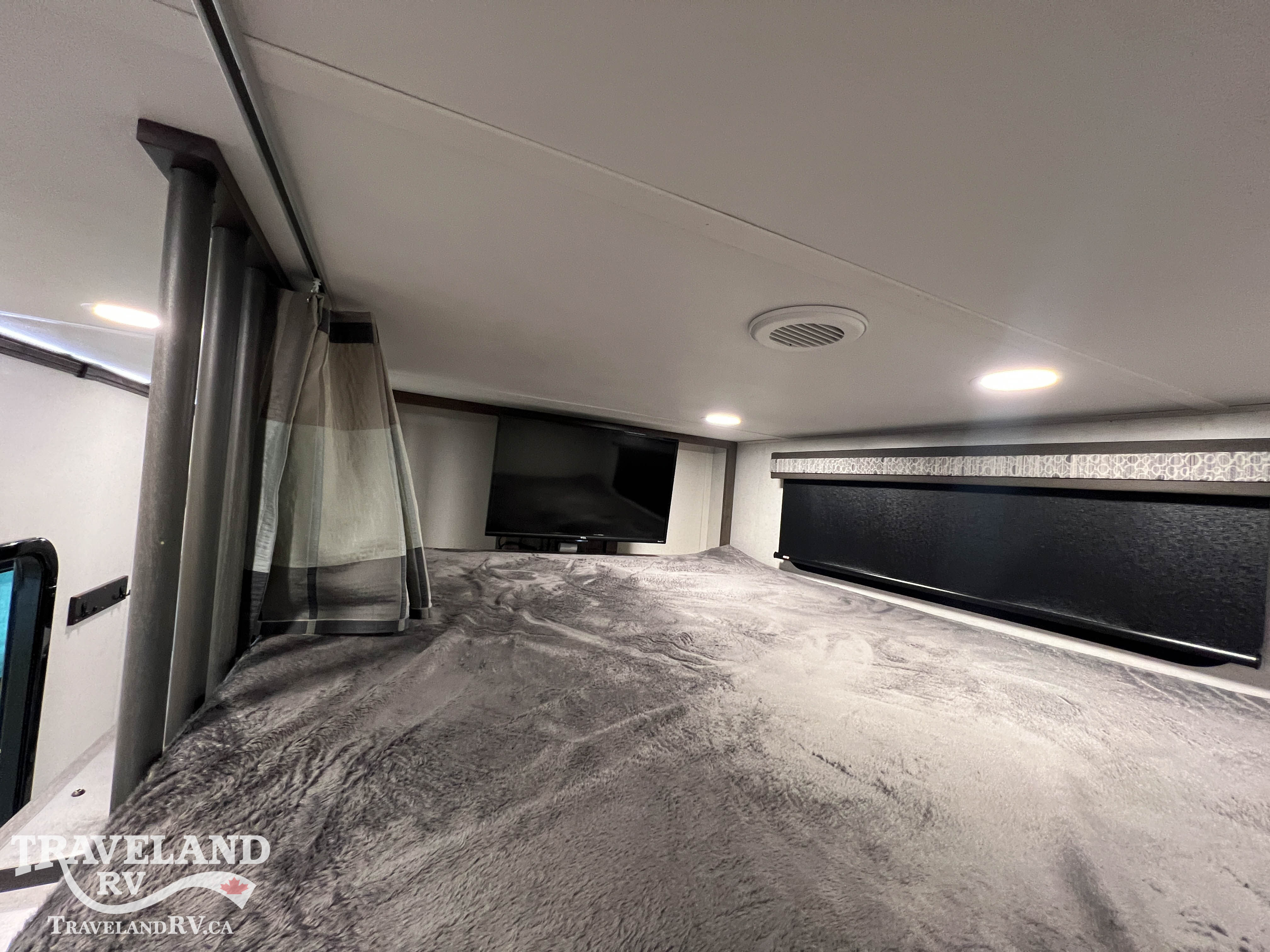 2022 Alliance RV Paradigm 390MP - Image 19