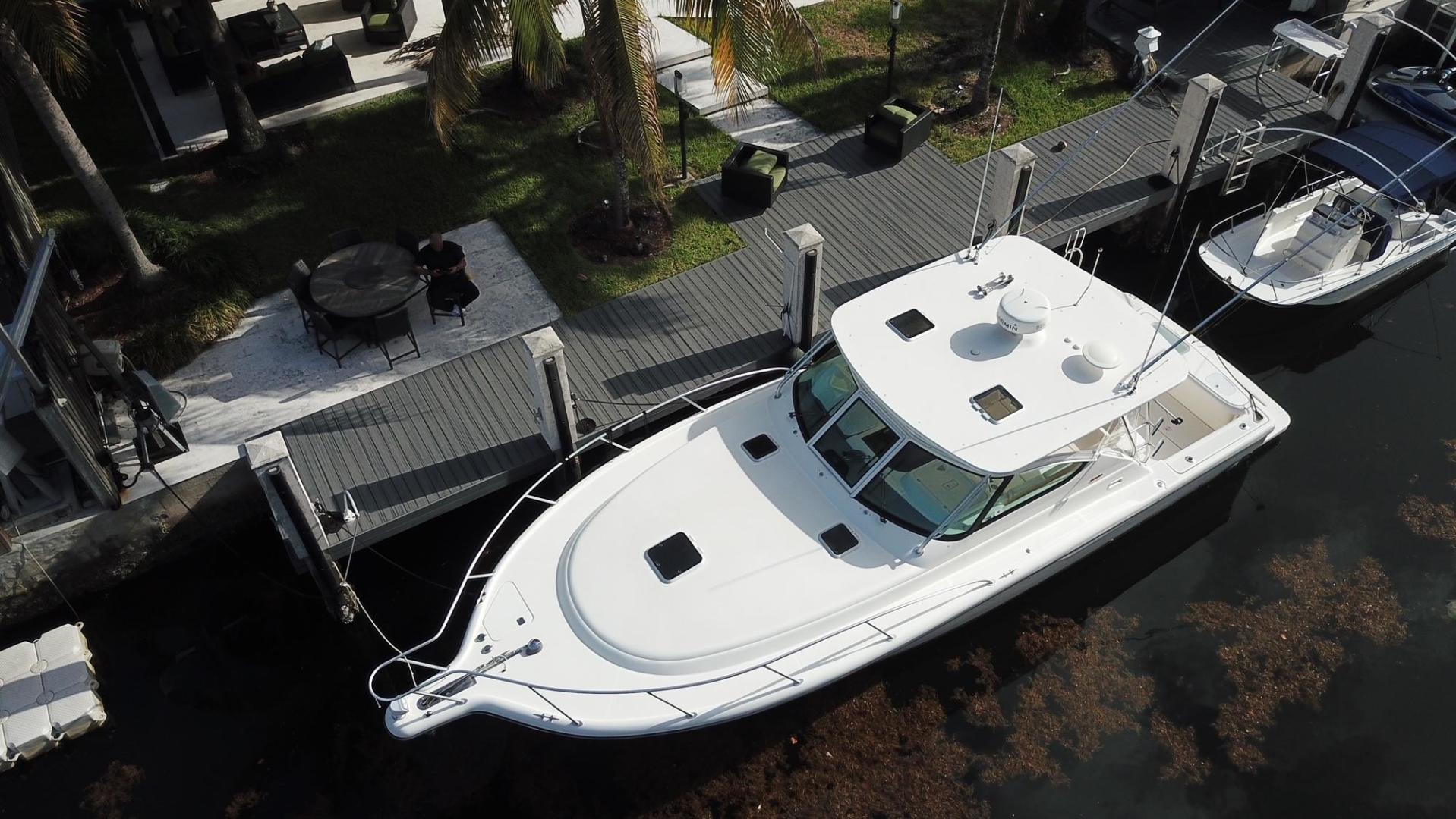 2008 Tiara Yachts 3800 Open - Image 3