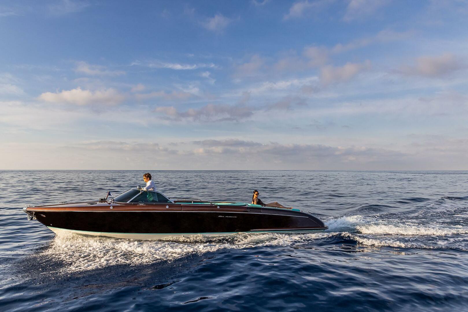 2023 Riva Anniversario - Image 11
