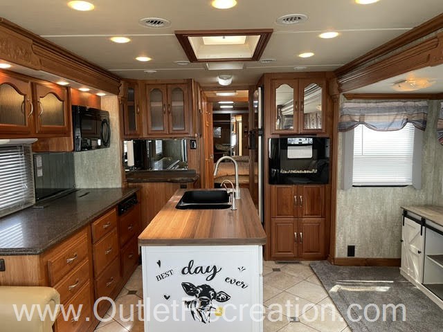 2009 COACHMEN SPORTSCOACH LEGEND 40QIK - Image 18