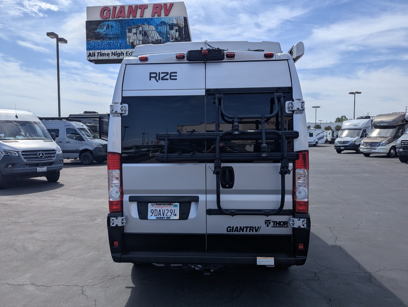 2023 Thor Motor Coach Rize 18A - Pop Top - Image 6